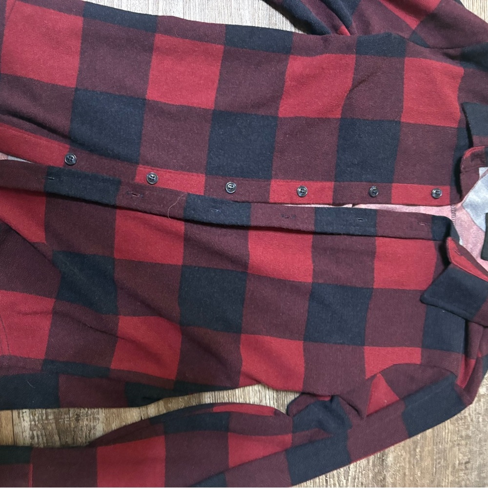 Eight Sixty Red and Black Plaid Button Down Shirt - Picture 4 of 5